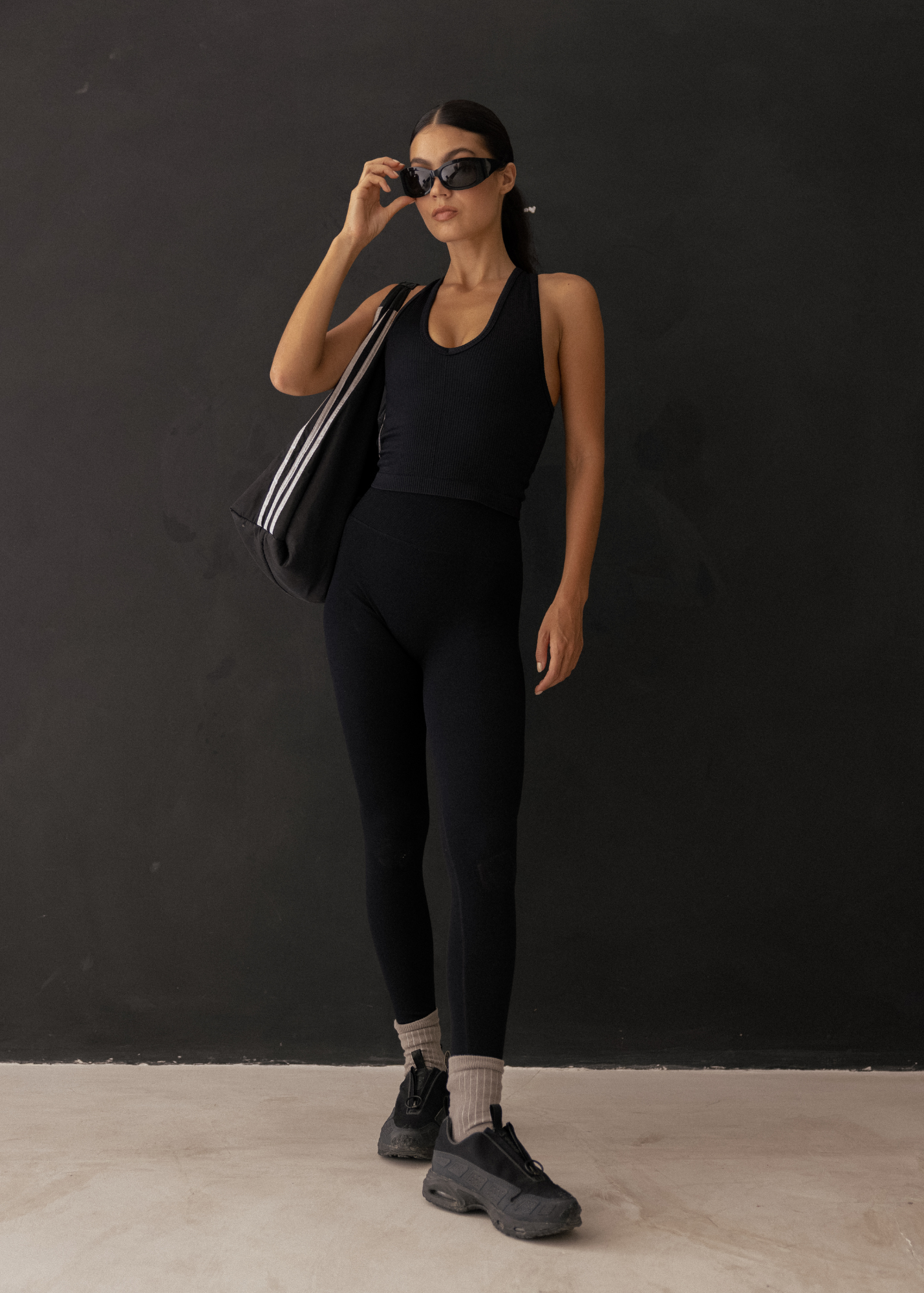 V-Neck Cropped Tank - Onyx Black