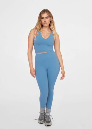 
                  
                    Load image into Gallery viewer, Synergy Legging- Lapis Blue
                  
                