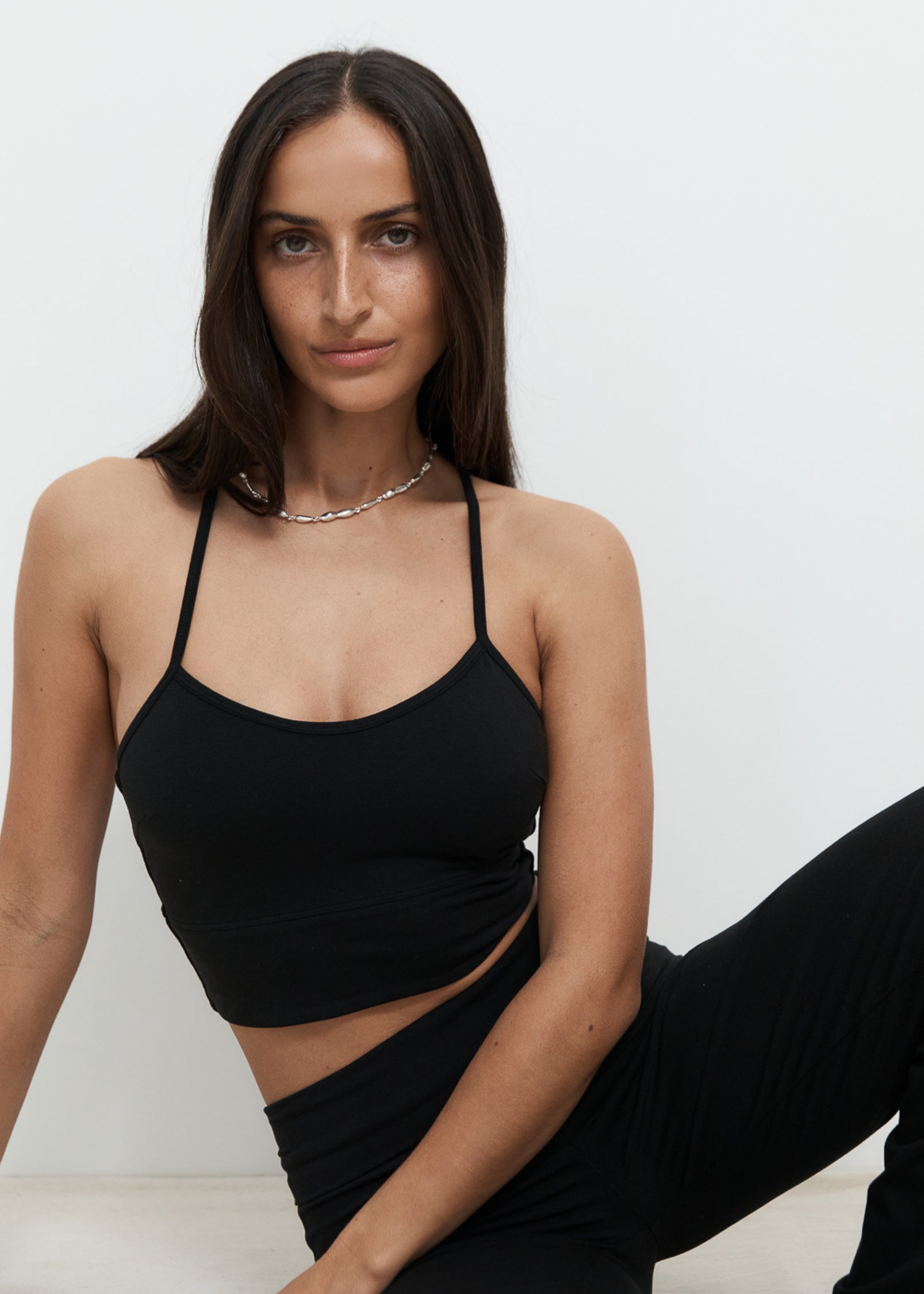 Yoga Tops - Flow Crop - Black