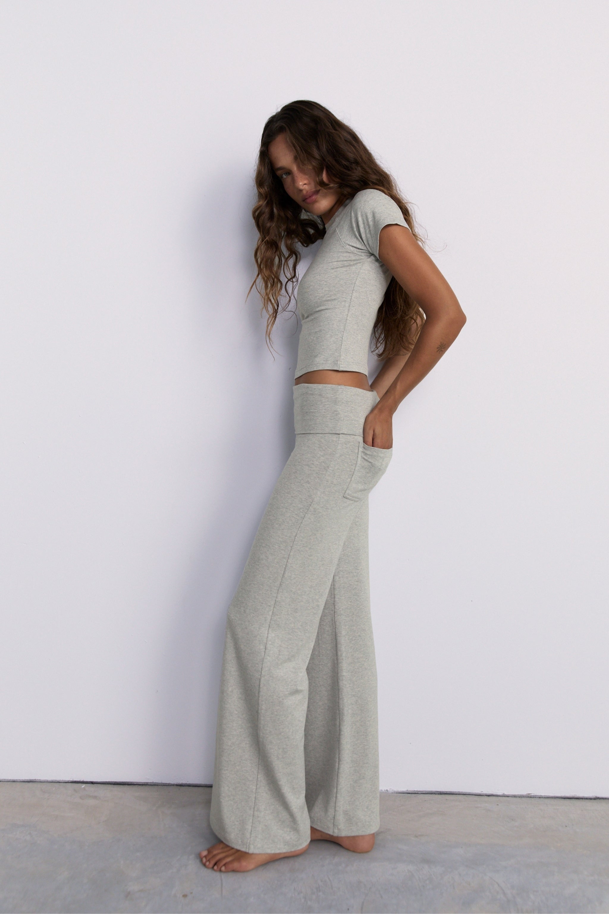 Full Length Yin Flare - Grey Marle