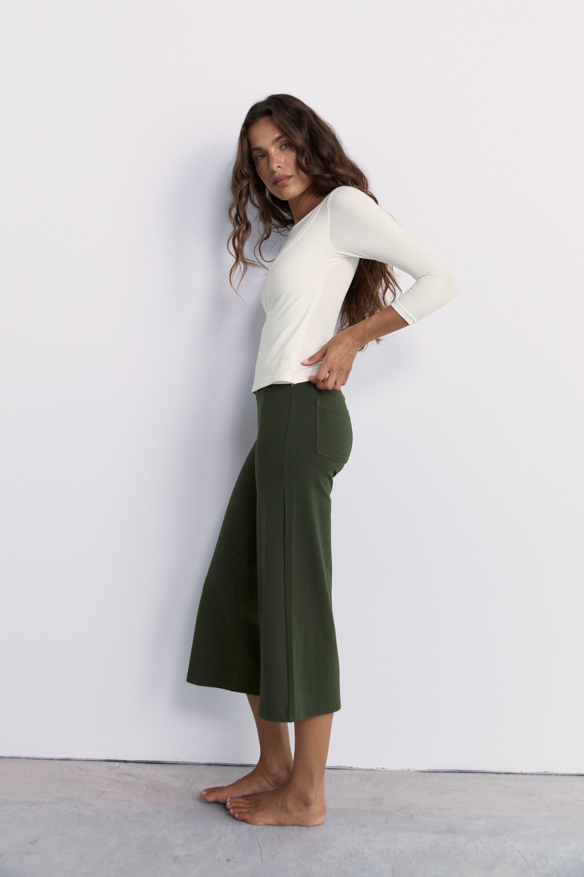 Mid Rise Flare 7 8 Length - Khaki