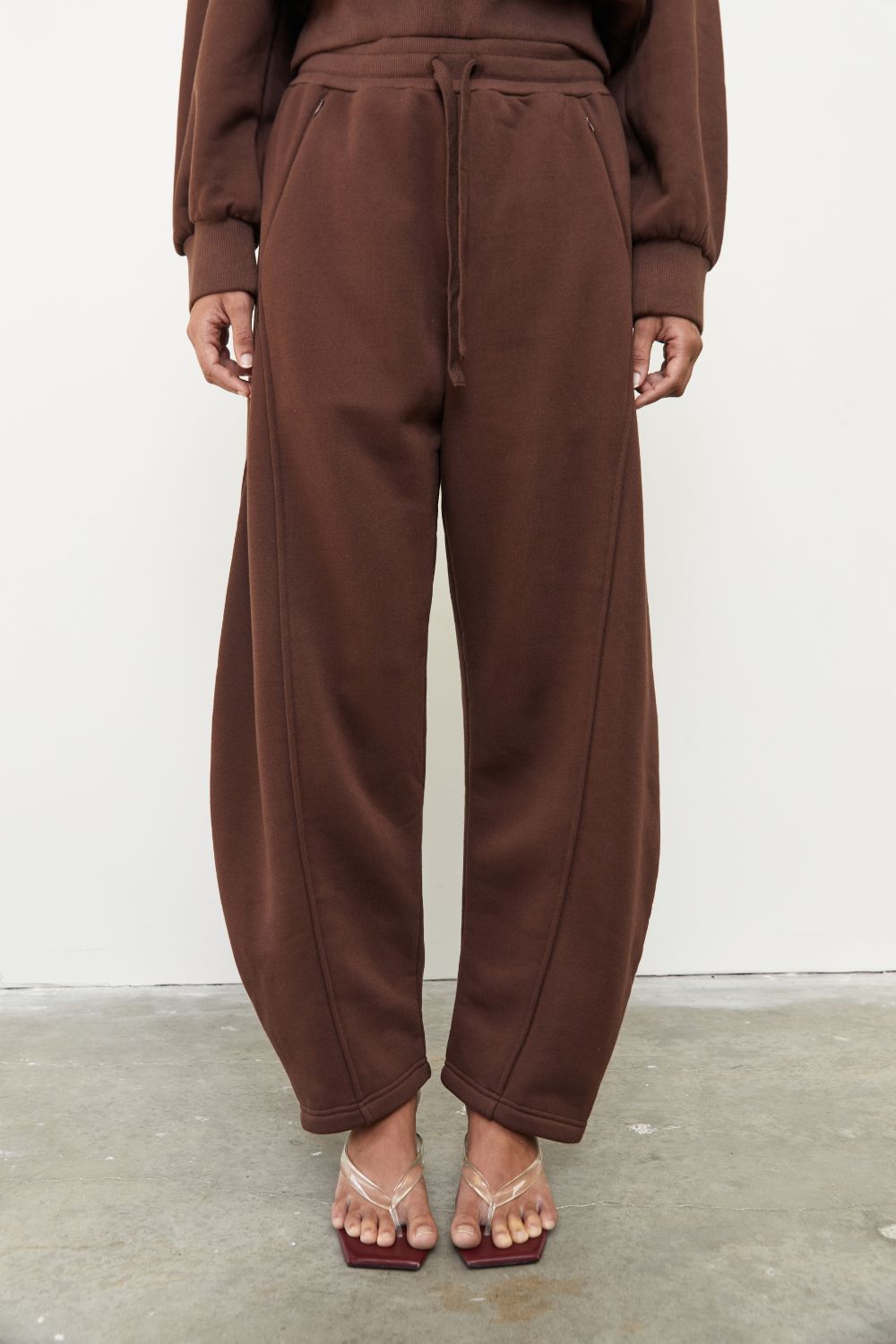 Barrel Fleece Trackpant - Dark Chocolate