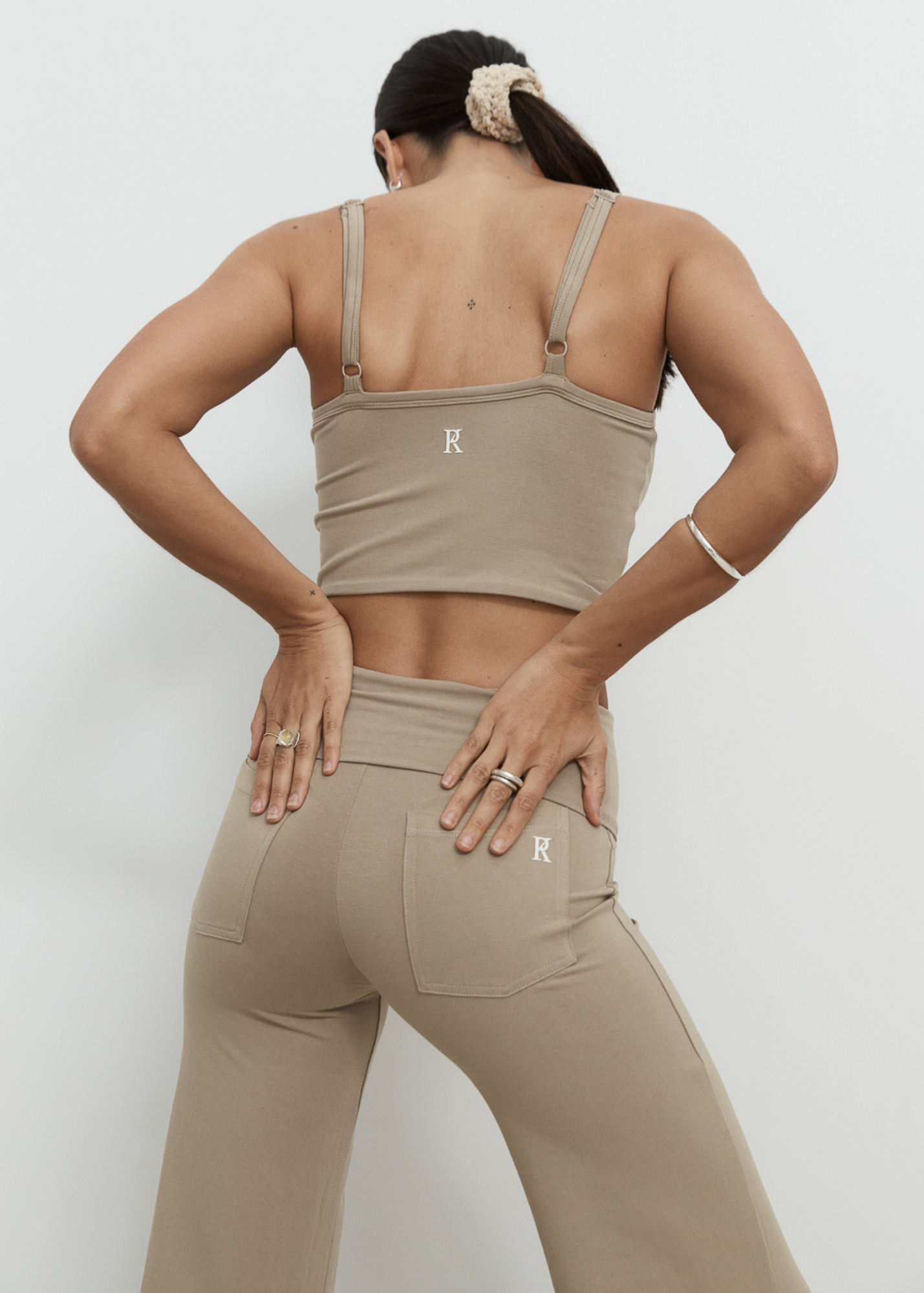 Joy Crop - Taupe