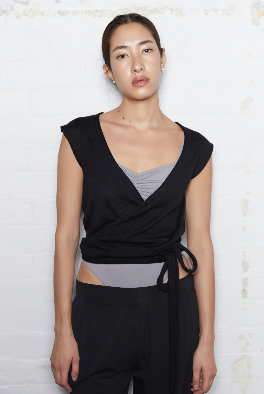 Light Merino Knit Wrap - Black