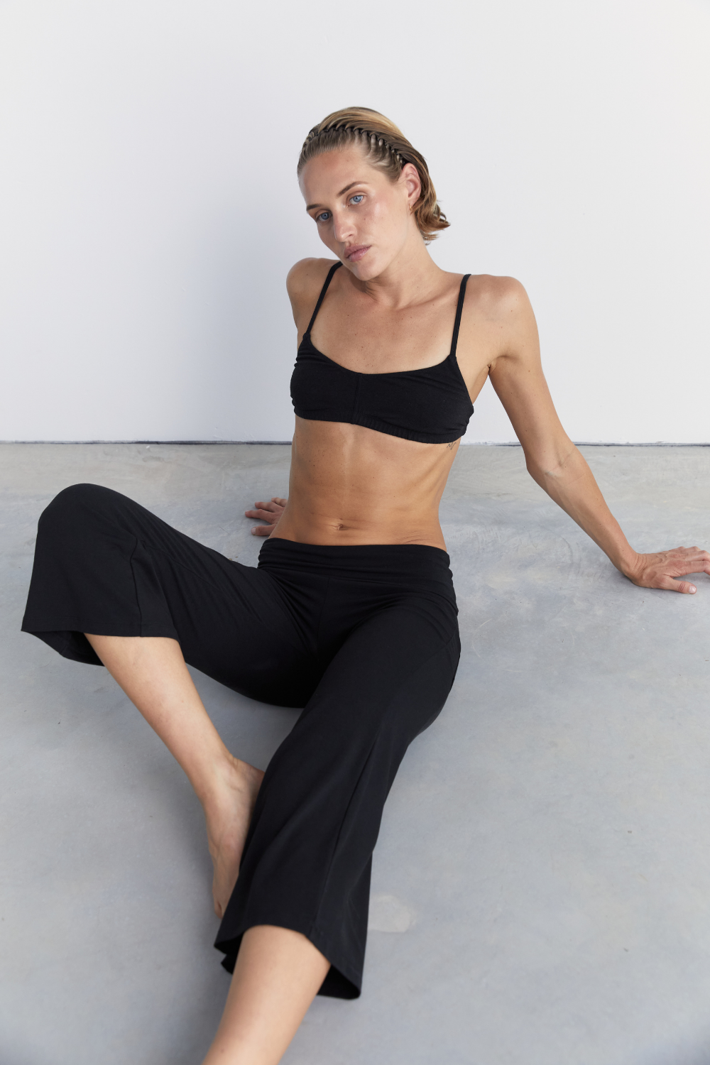 7'8 Yin Flare - Black - Organic Cotton/Bamboo