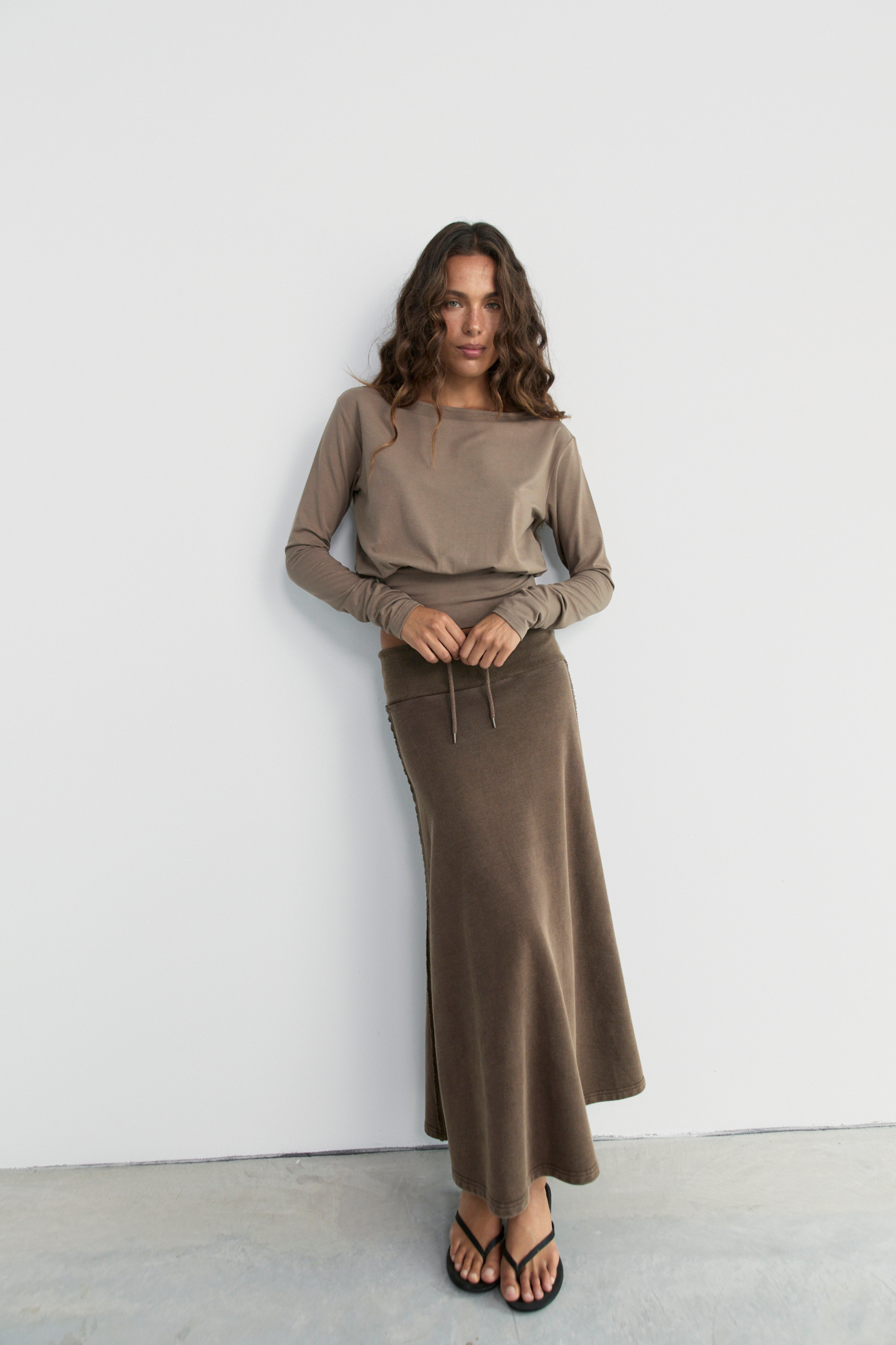 Contour Long Sleeve - Stone
