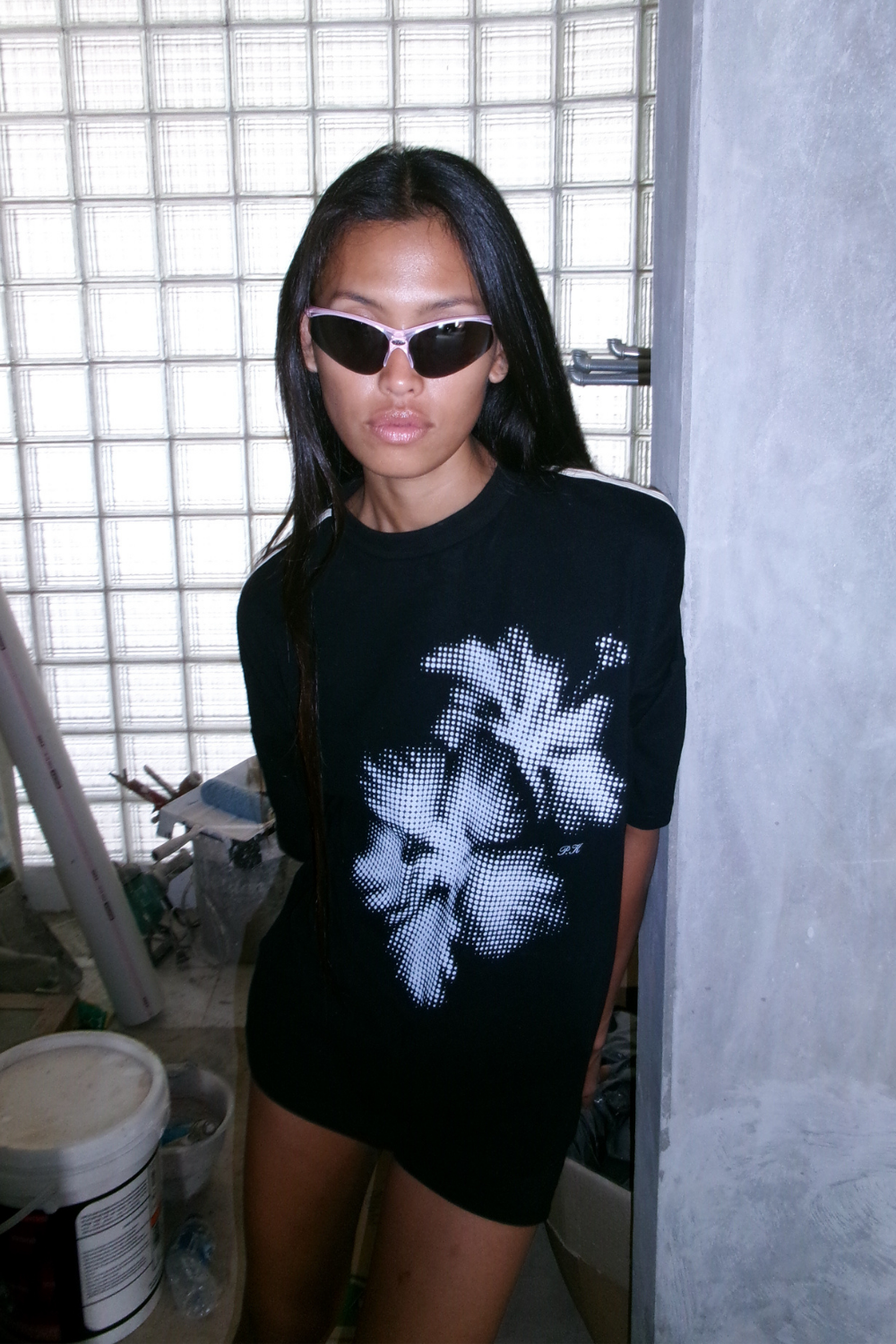 Hibiscus T-Shirt - Black/White