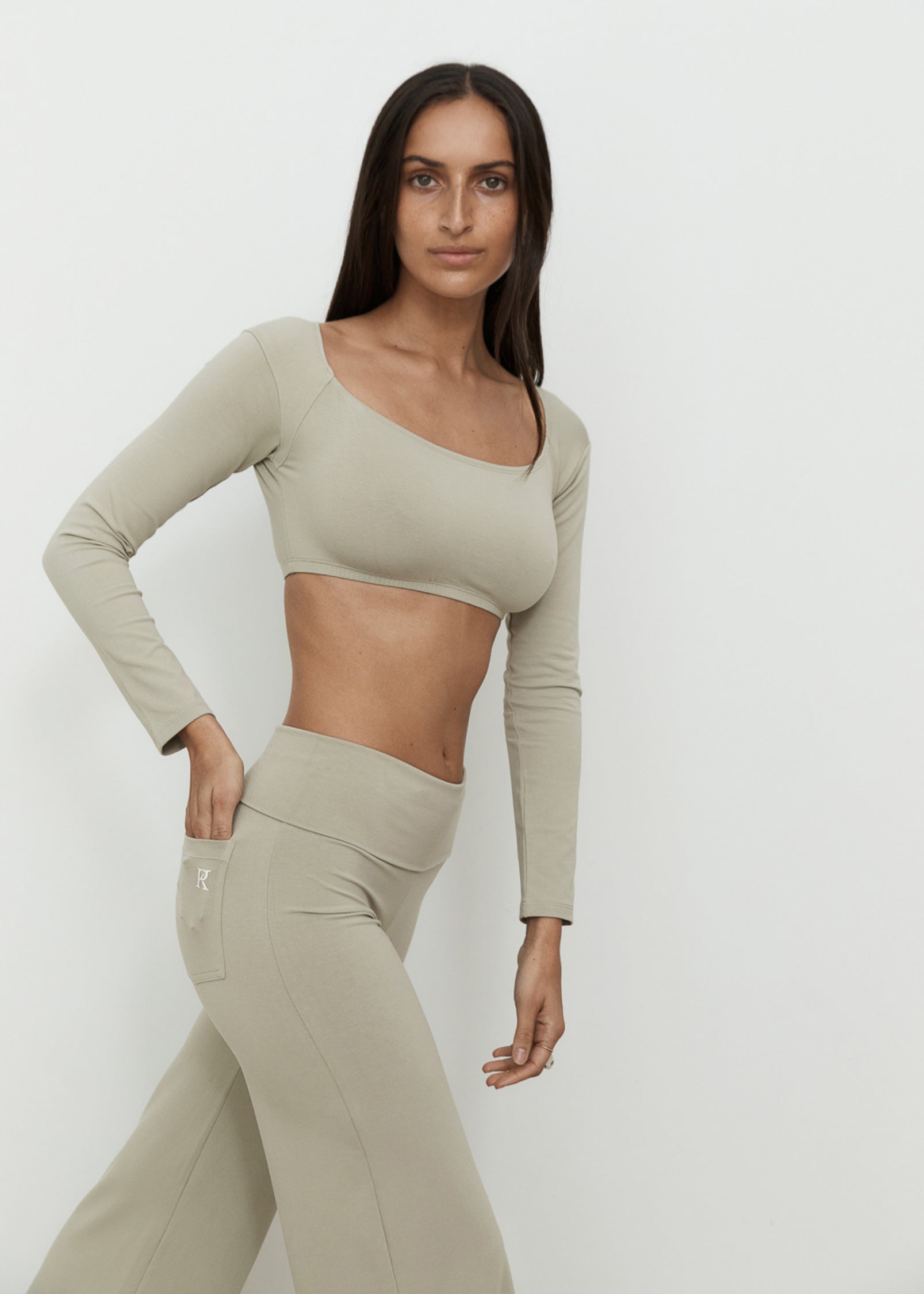 Yoga Tops - Long Sleeve Crop - Light Grey