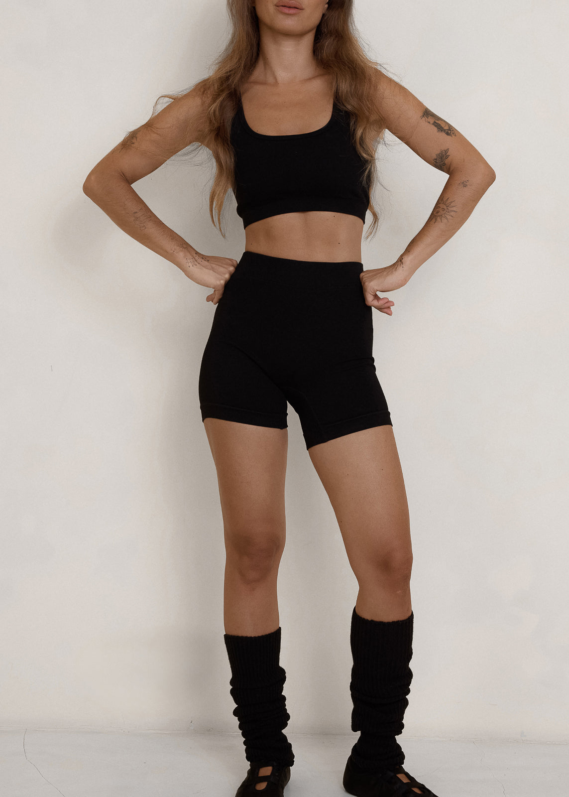 Bamboo Seamless Short - Black