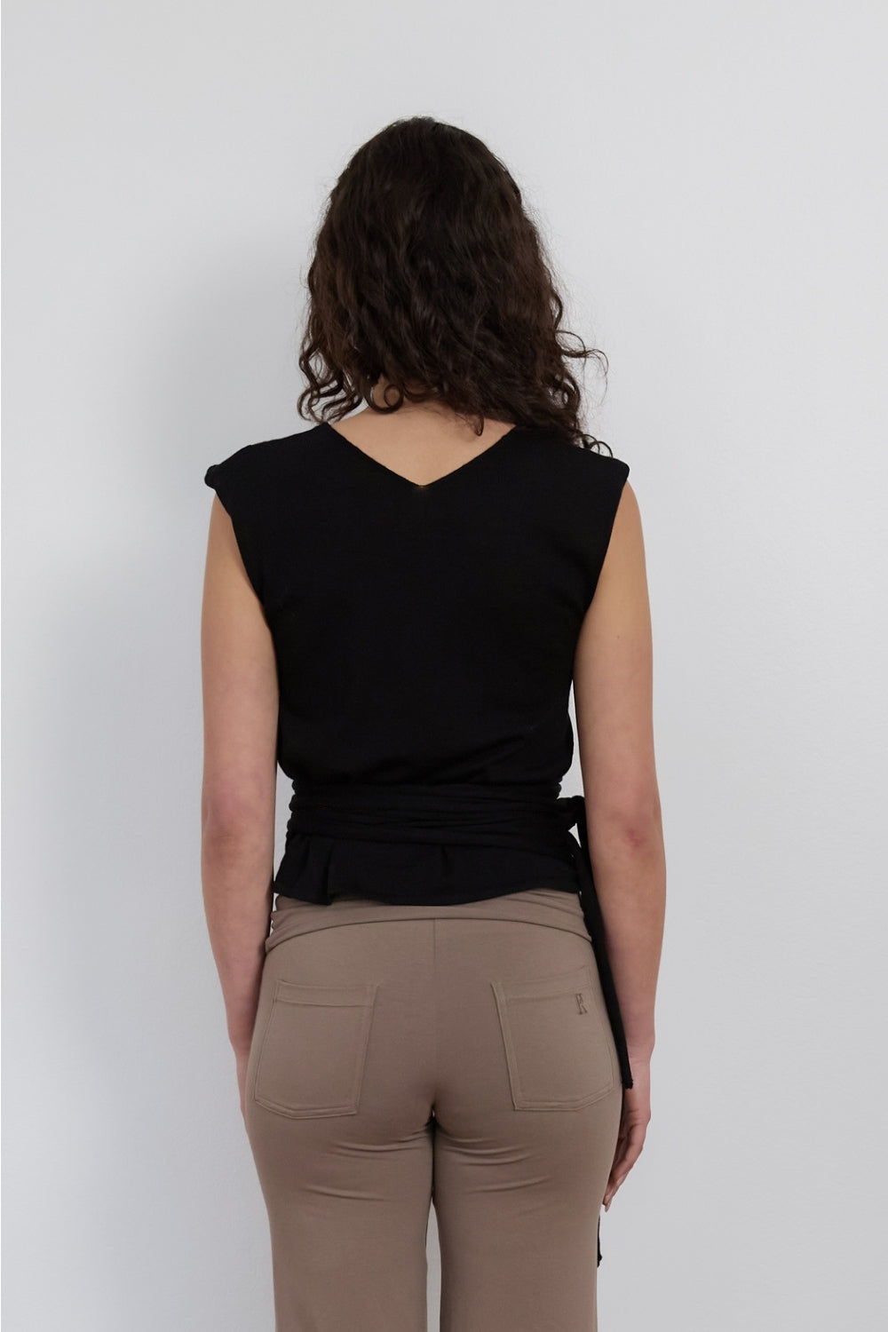 Light Merino Knit Wrap - Black