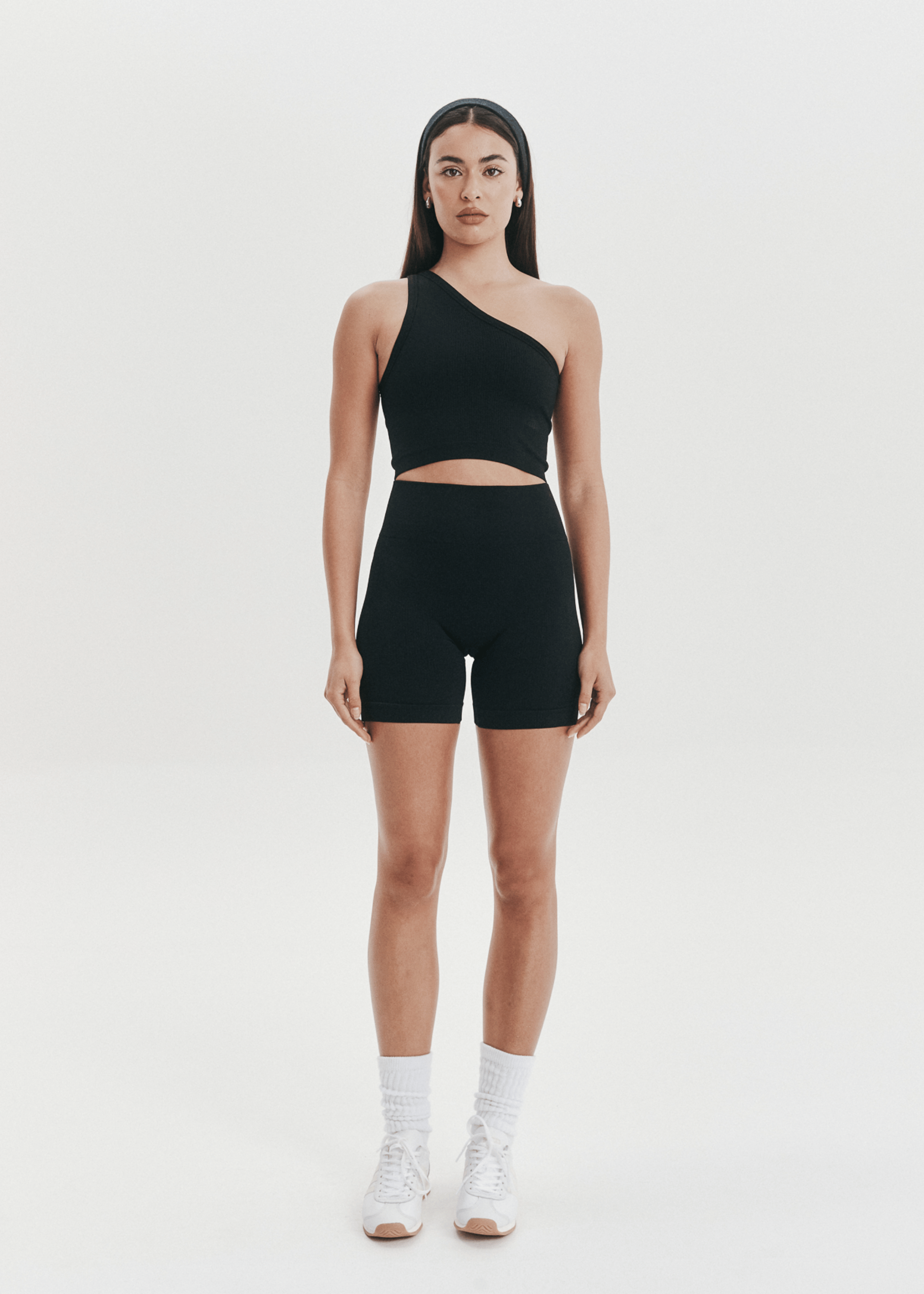 Midi Short - Onyx Black