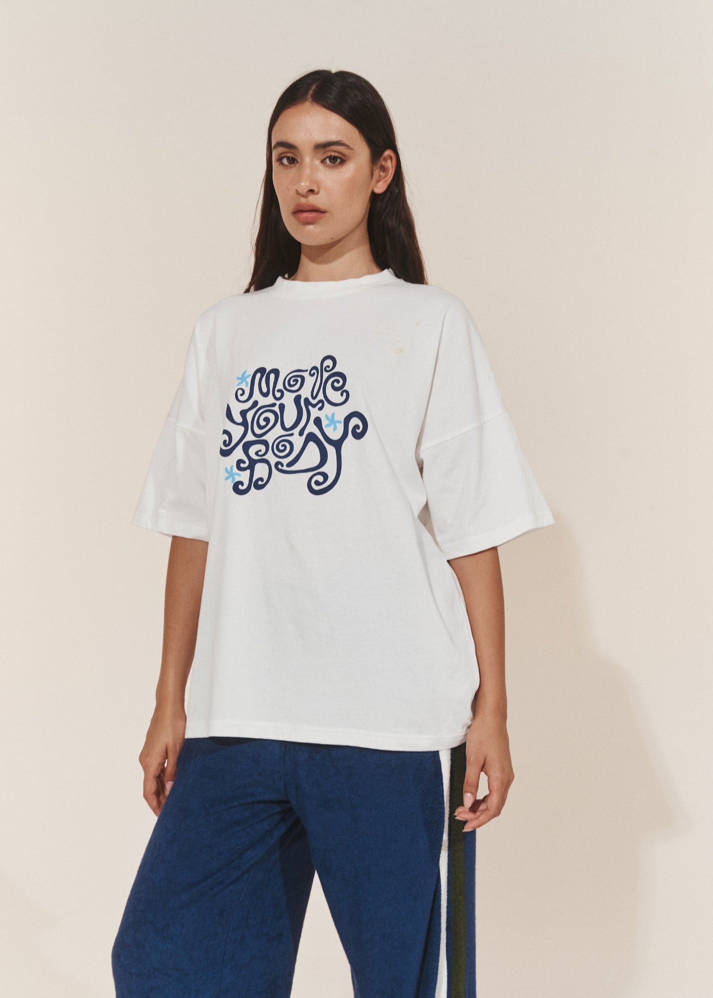 T-Shirts - Oversized Swirly Move Your Body T-Shirt - White/Blues