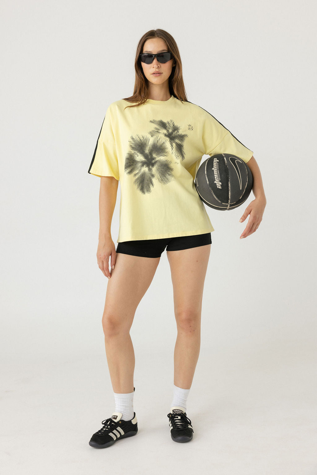 Hibiscus T-Shirt - Butter/Black