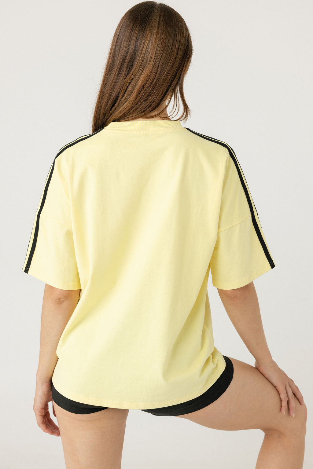 Hibiscus T-Shirt - Butter/Black