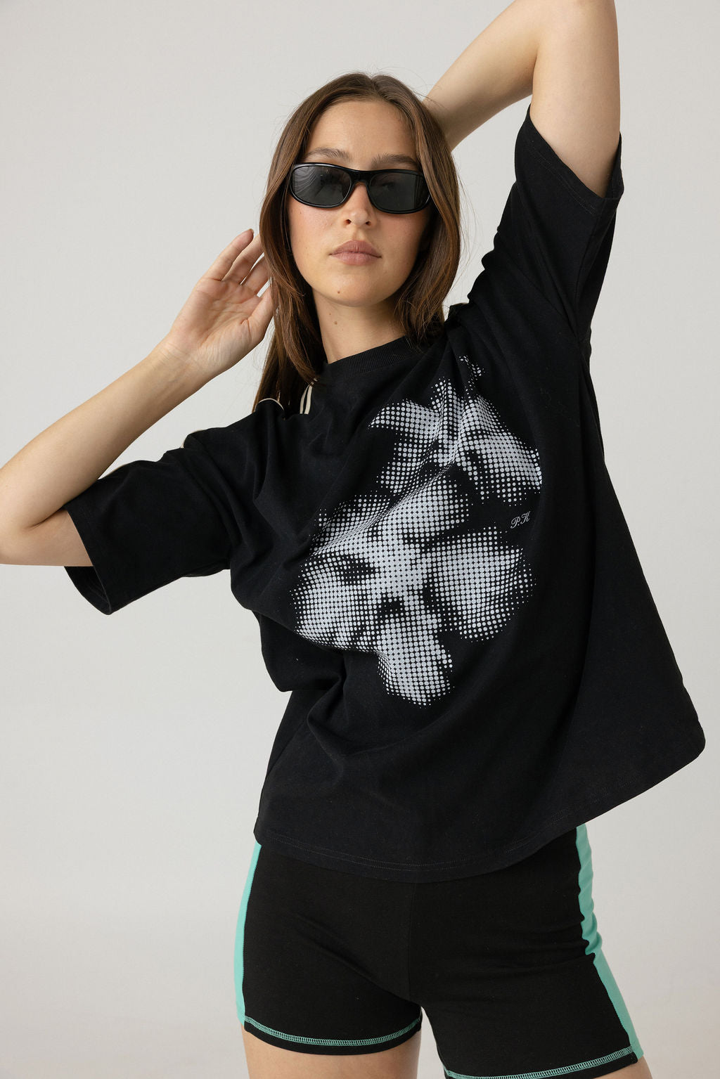 Hibiscus T-Shirt - Black/White