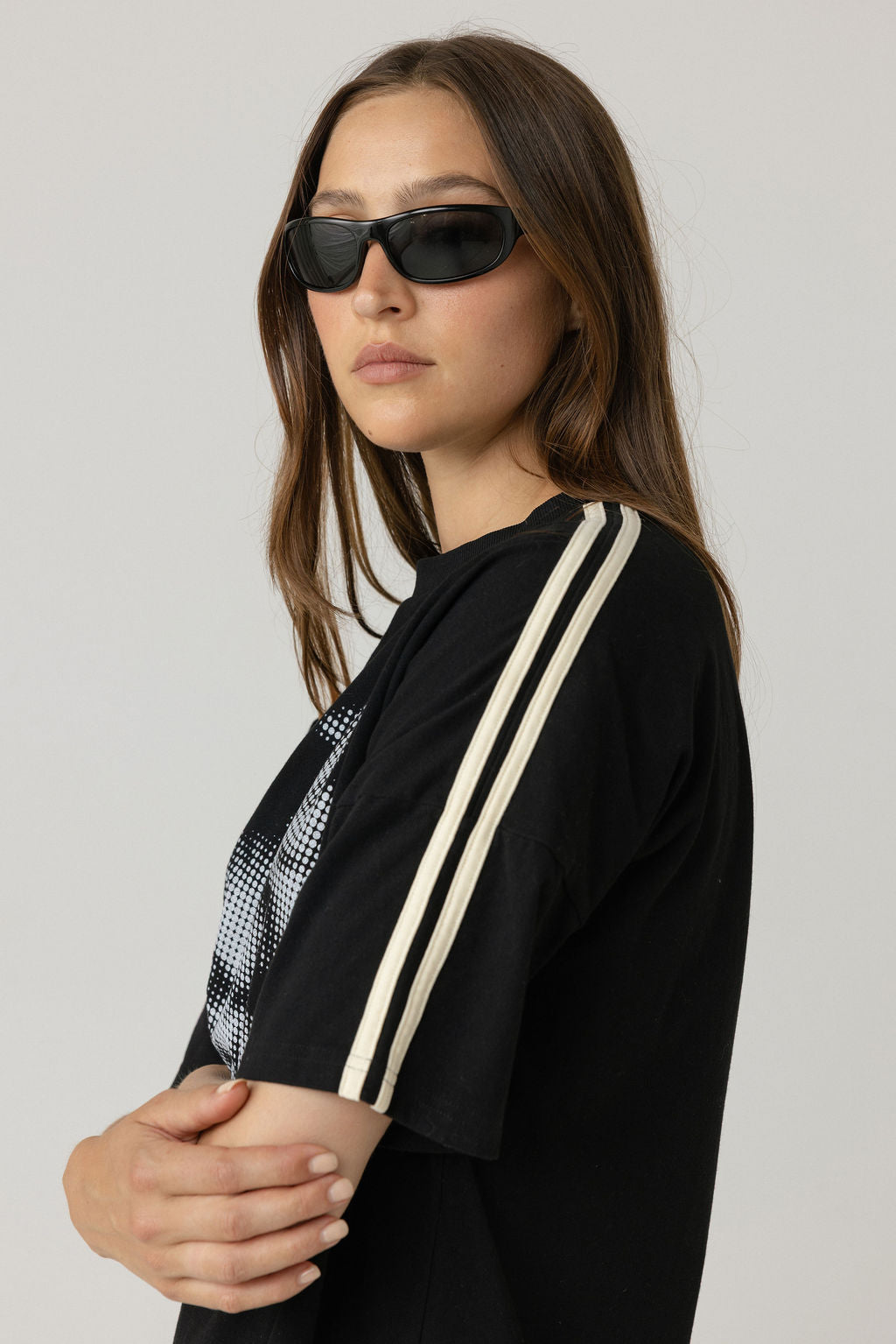 Hibiscus T-Shirt - Black/White